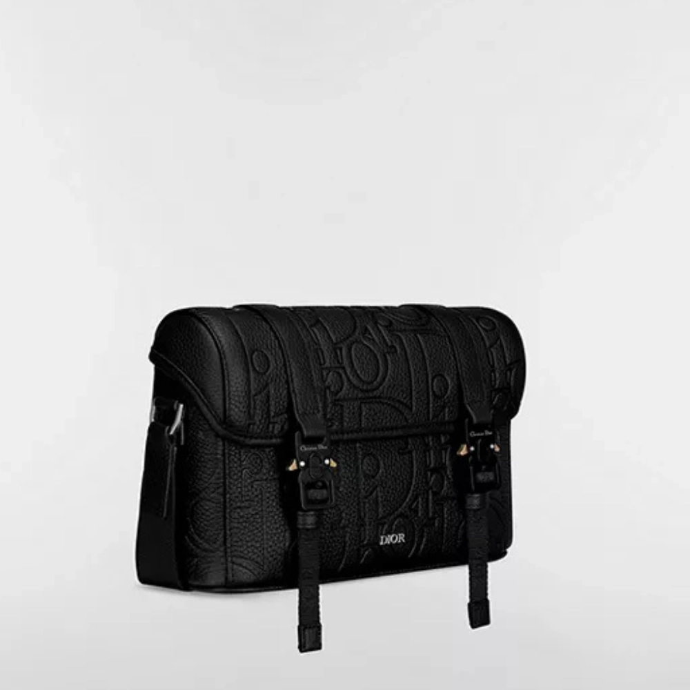 Dior Hit the Road Messenger Bag with Flap - Image 1