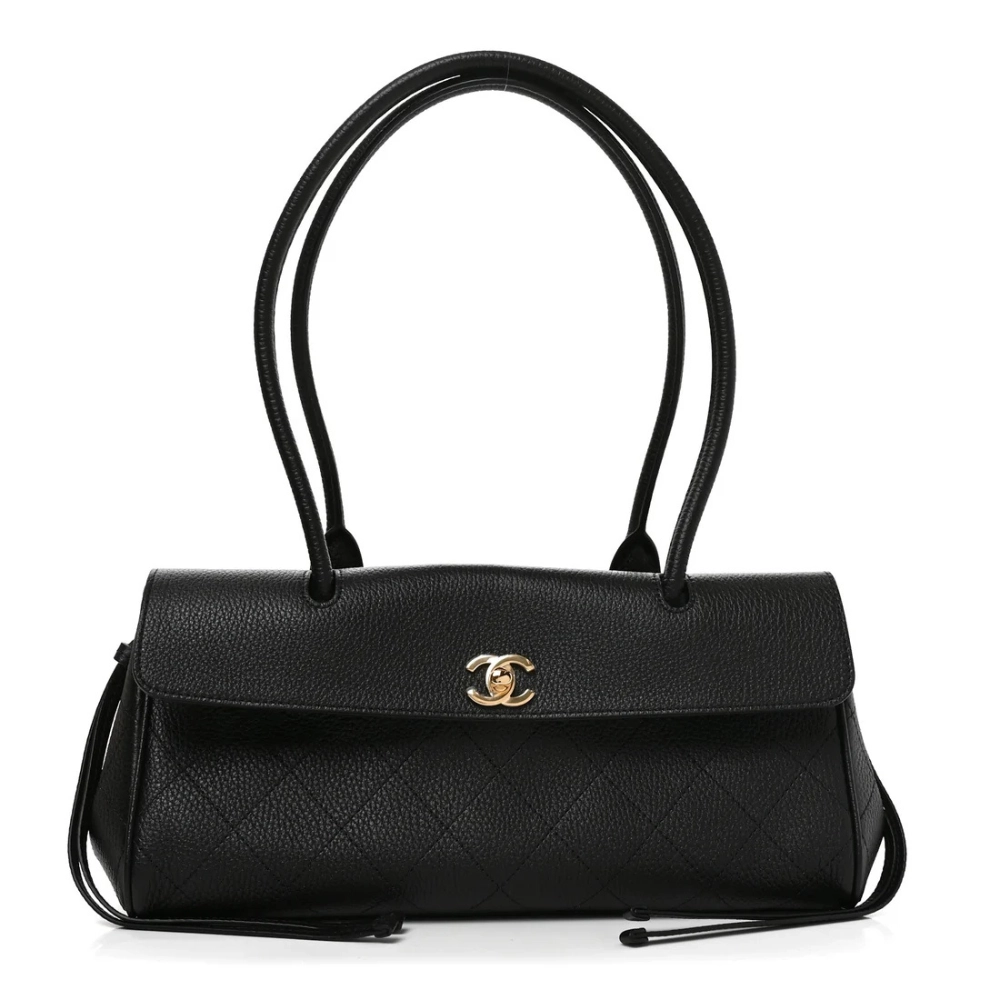 Small-Urban-Essential-East-West-Shopping-Tote-Black-1 Small Urban Essential East West Shopping Tote - Image 1